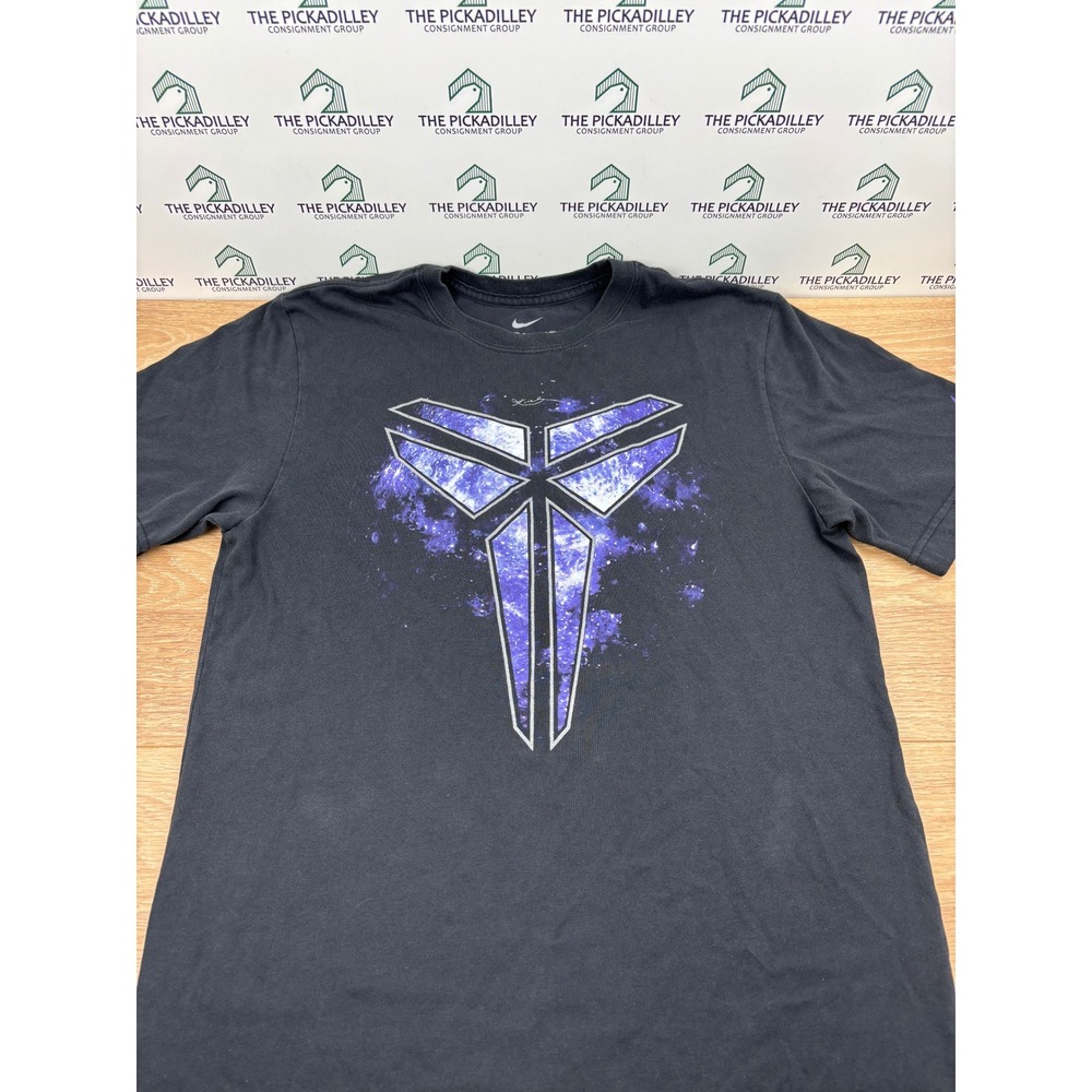 Nike Kobe Bryant Mamba Sheath Galaxy Logo Dri-FIT T-Shirt Black Purple Child Sm